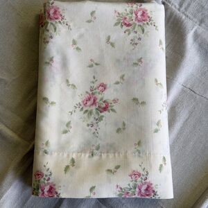 Vintage Martex No Iron Miralux Floral Roses Flat Sheet 🌹